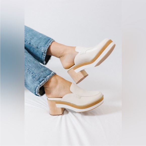 Matisse Shoes - Matisse Kristy Wooden Heeled Mule Shoes Bone White size 7